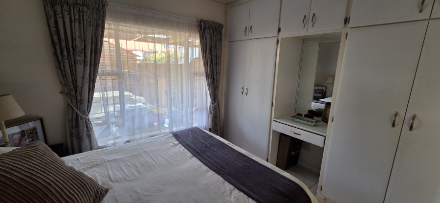 3 Bedroom Property for Sale in Roylglen Gardens Northern Cape